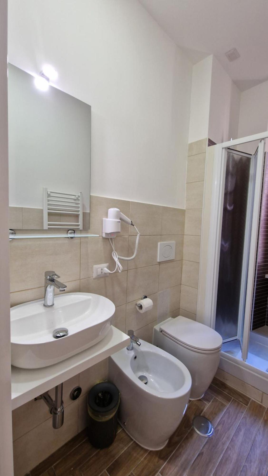 Susy'S Guest House - Room Spagna Roma Exterior foto